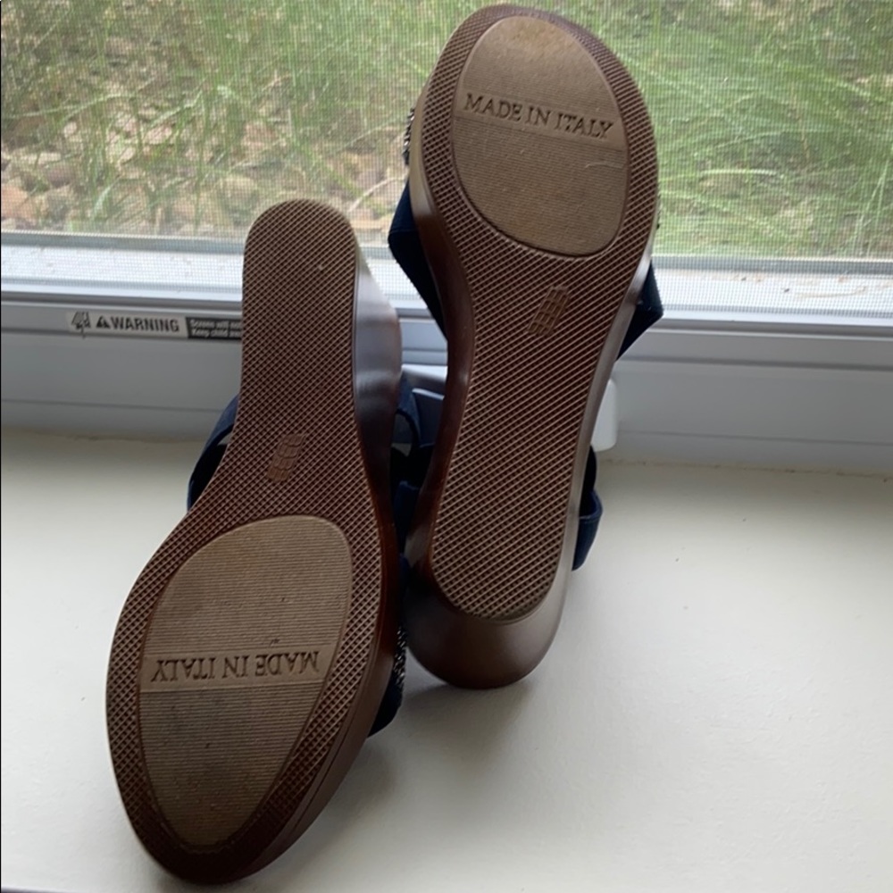 Italian Shoemaker Wedge - Picture 3 of 5